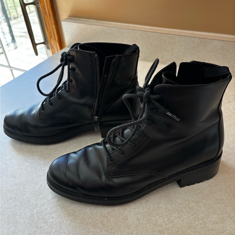Everlane Black Ankle Boots View 3